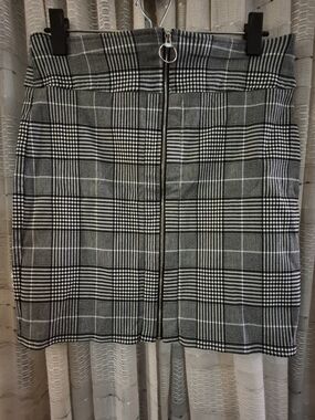 INC International Concepts Black & Gray Plaid Zip-Front Mini Skirt